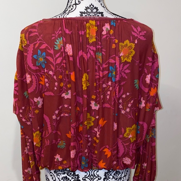 3/$45 Free People Cropped Floral Blouse Size XS Oversized - Picture 6 of 11